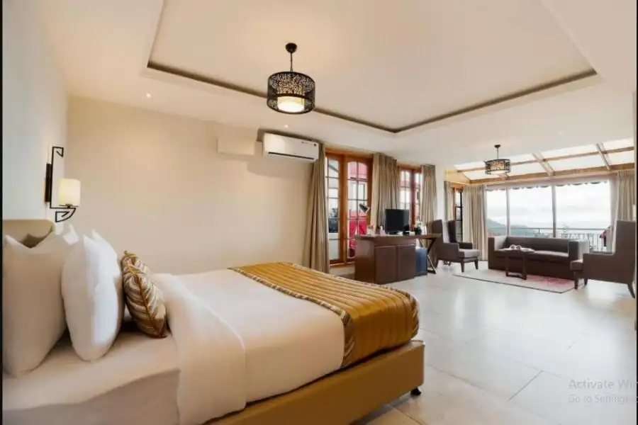 Regenta Resort and Spa Shimla Presidential suite room