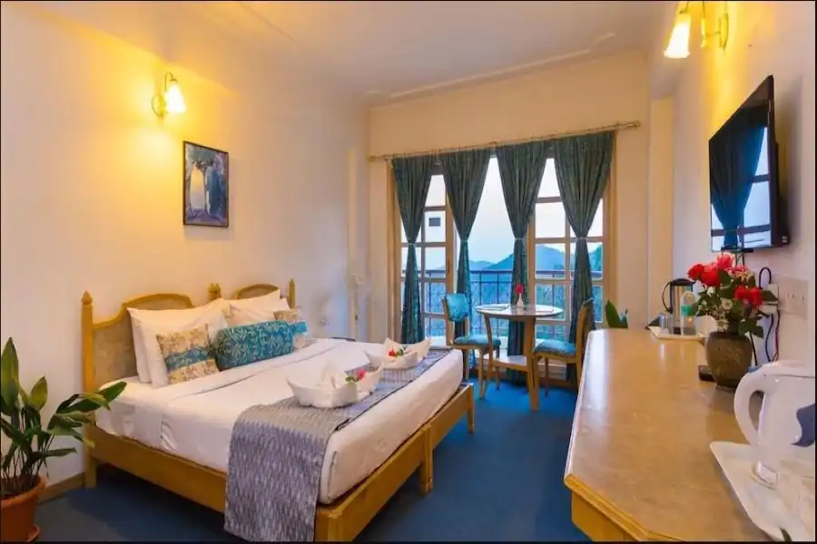 Toshali Royal View Resort Shimla Royal deluxe room